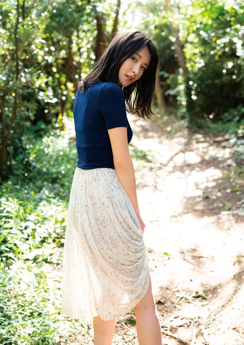 奈月セナ写真集《たまゆら》 (78).jpg